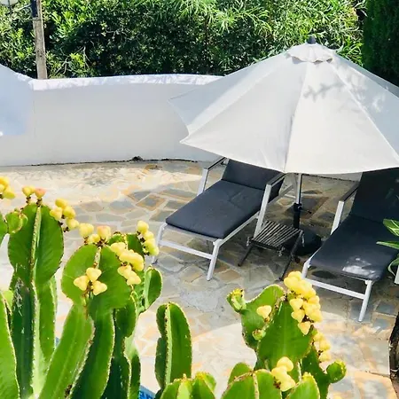La Careza De - Adults Only Mijas